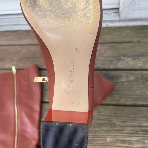 Calvin Klein boot - Picture 3 of 5